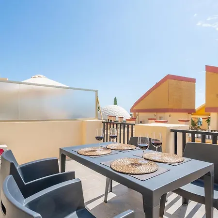 Apartment Soek La Romana Seafront Marbella