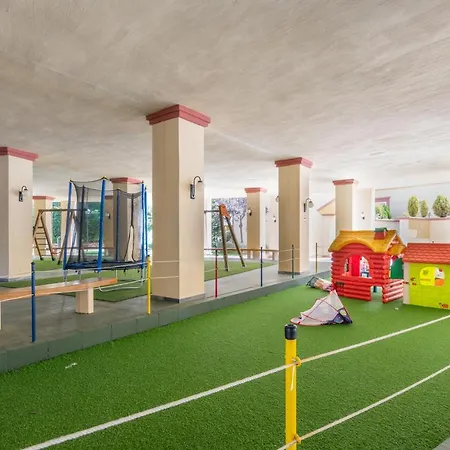 Soek La Romana Seafront Apartment