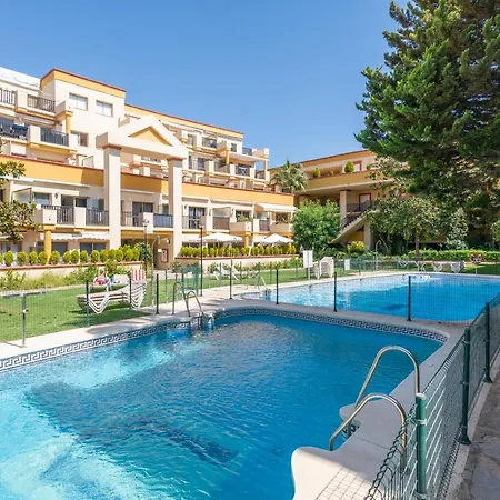 Soek La Romana Seafront شقة *