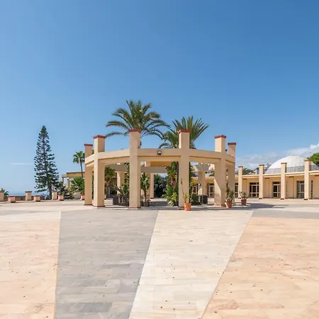 Apartment Soek La Romana Seafront