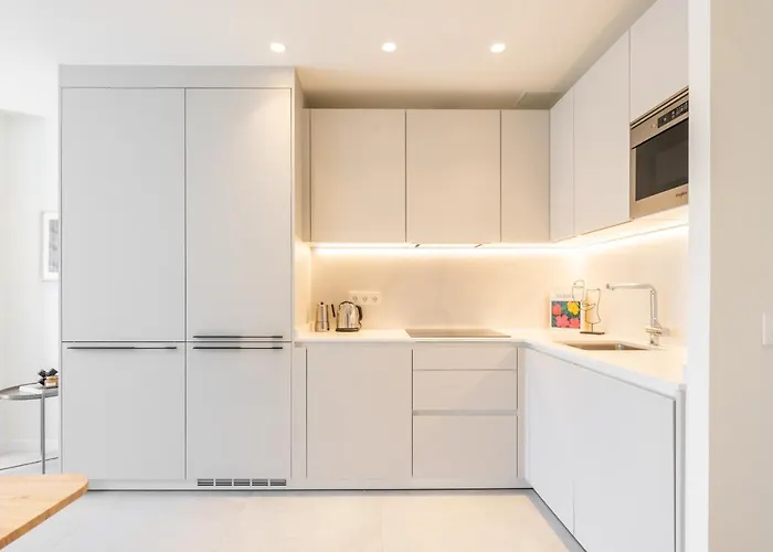 Apartament Soek La Romana Seafront Marbella