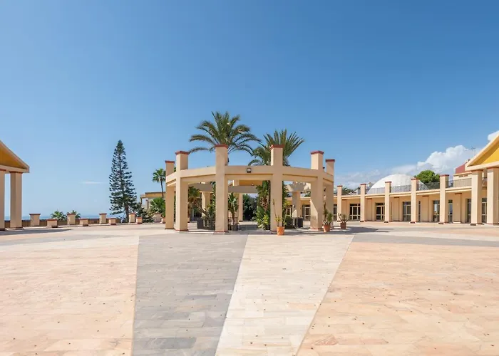 Apartment Soek La Romana Seafront