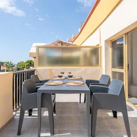 Soek La Romana Seafront Appartement *