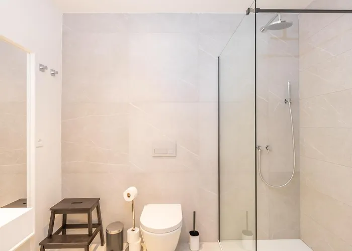 Sök La Romana Seafront Marbella